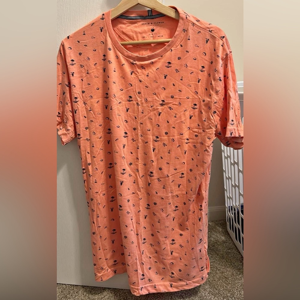 Men’s t-shirt